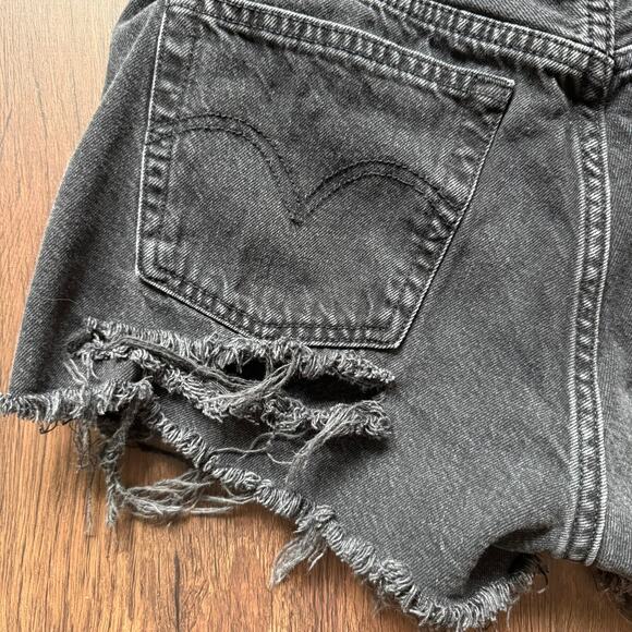Levi’s 501 Black Cutoff Denim Shorts – Distressed Frayed Hem (Waist 29) - Picture 2 of 6